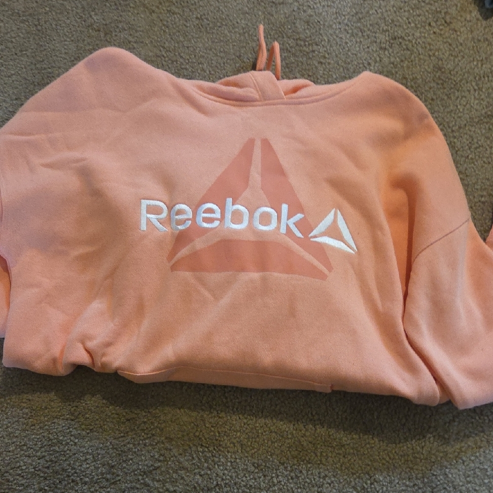Reebok Coral Pullover